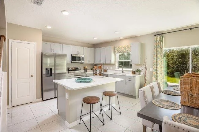 Photo of 621 BROADOAK DRIVE