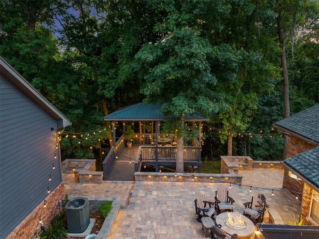 Photo of 2512 NW 58TH BOULEVARD
