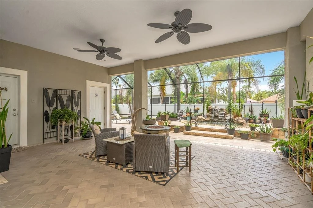 Photo of 21812 CARSON DRIVE