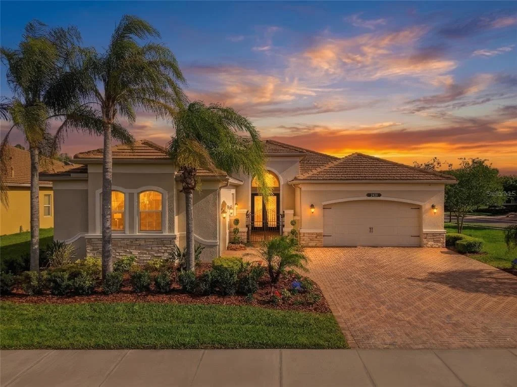 Photo of 2420 COCO PALM CIRCLE