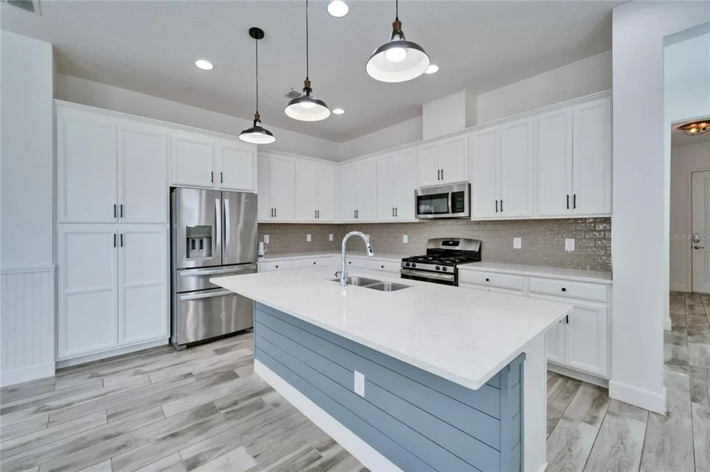 Photo of 729 WINTERSIDE DRIVE