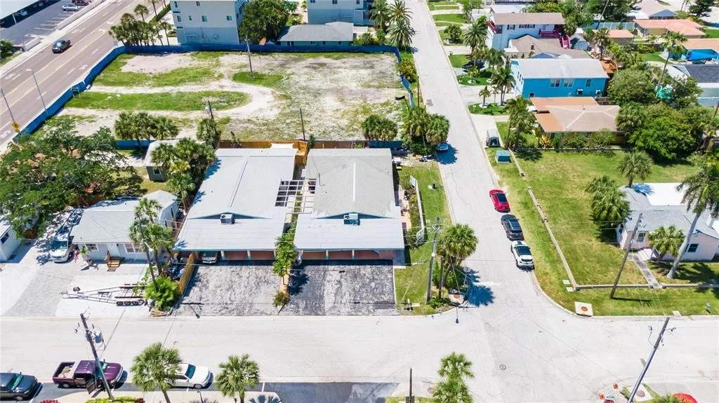 Photo of Unit 52 at 52 154TH AVENUE