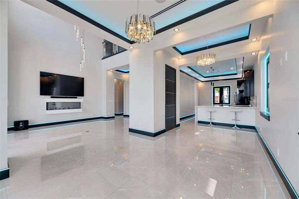 Photo of 6538 SIMONE SHORES CIRCLE