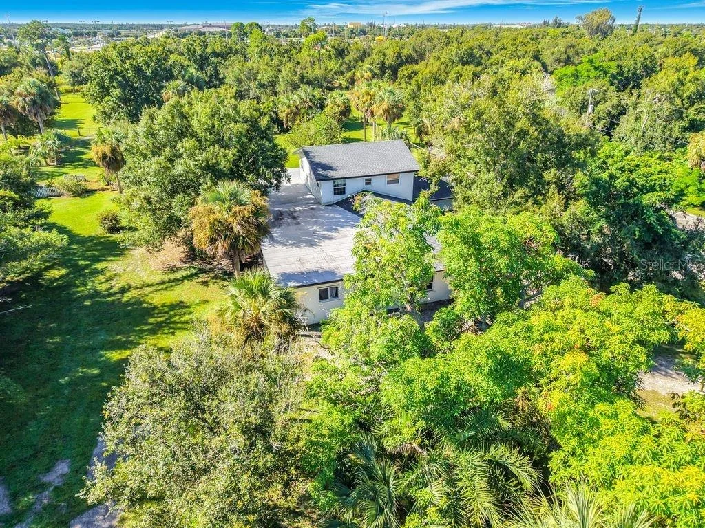 Photo of 1409 LAVILLA ROAD