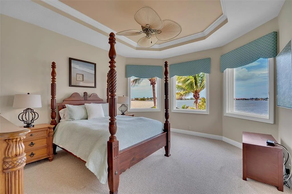 Photo of 1541 CARIBBEAN DRIVE
