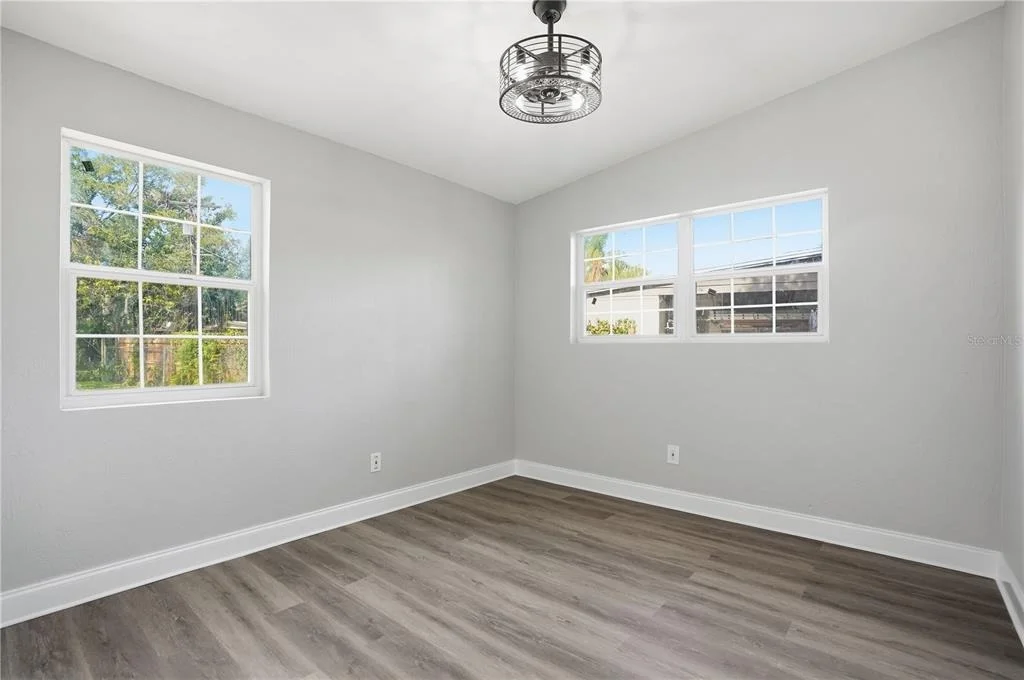 Photo of 707 ABERDEEN CIRCLE