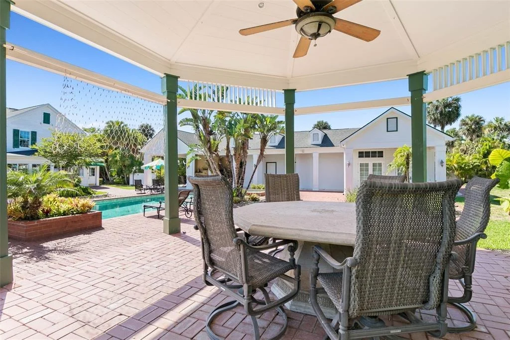 Photo of 253 JOHN ANDERSON DRIVE