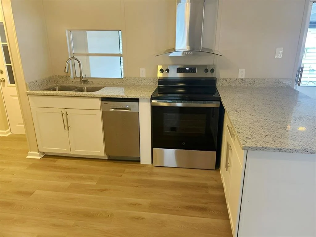 Photo of 170 PALM DRIVE
