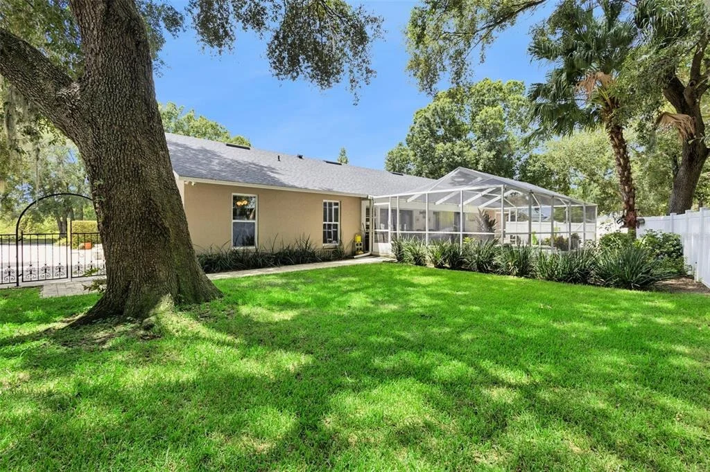 Photo of 5016 RIVER LAKE ROAD