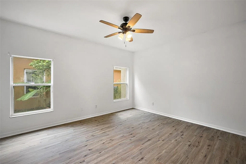 Photo of 401 GRASSY KEY WAY
