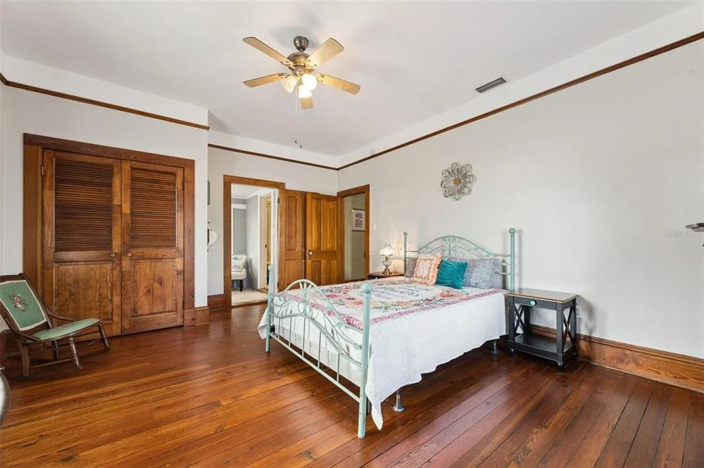 Photo of 2201 CELERY AVENUE