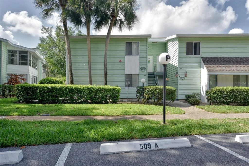 Photo of Unit A at 519 MIDWAY DRIVE