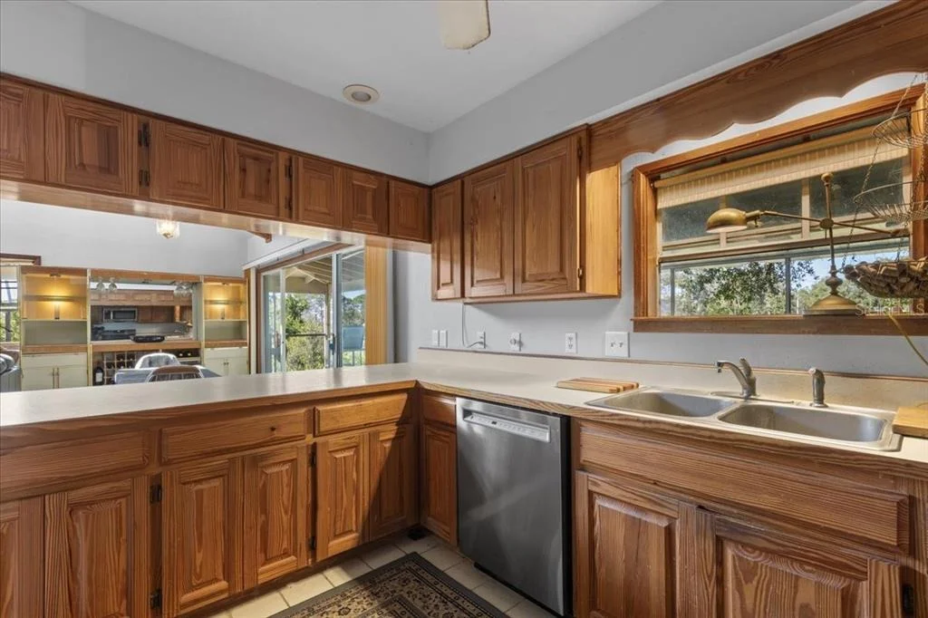 Photo of 16791 SANDRA STREET
