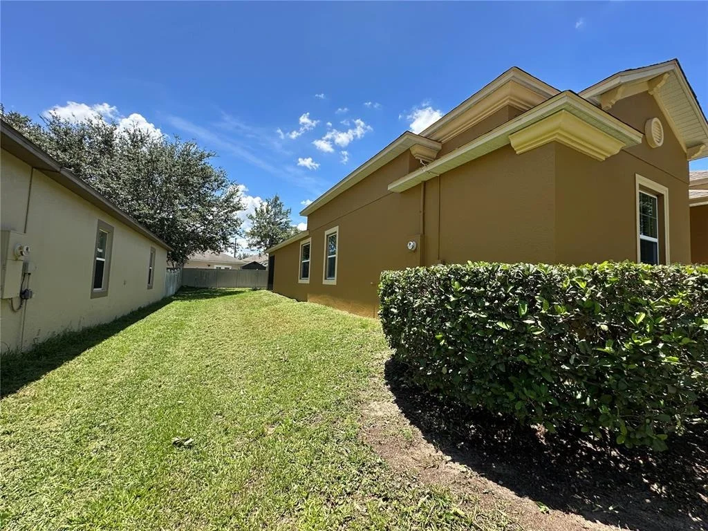 Photo of 2115 WASECA LANE