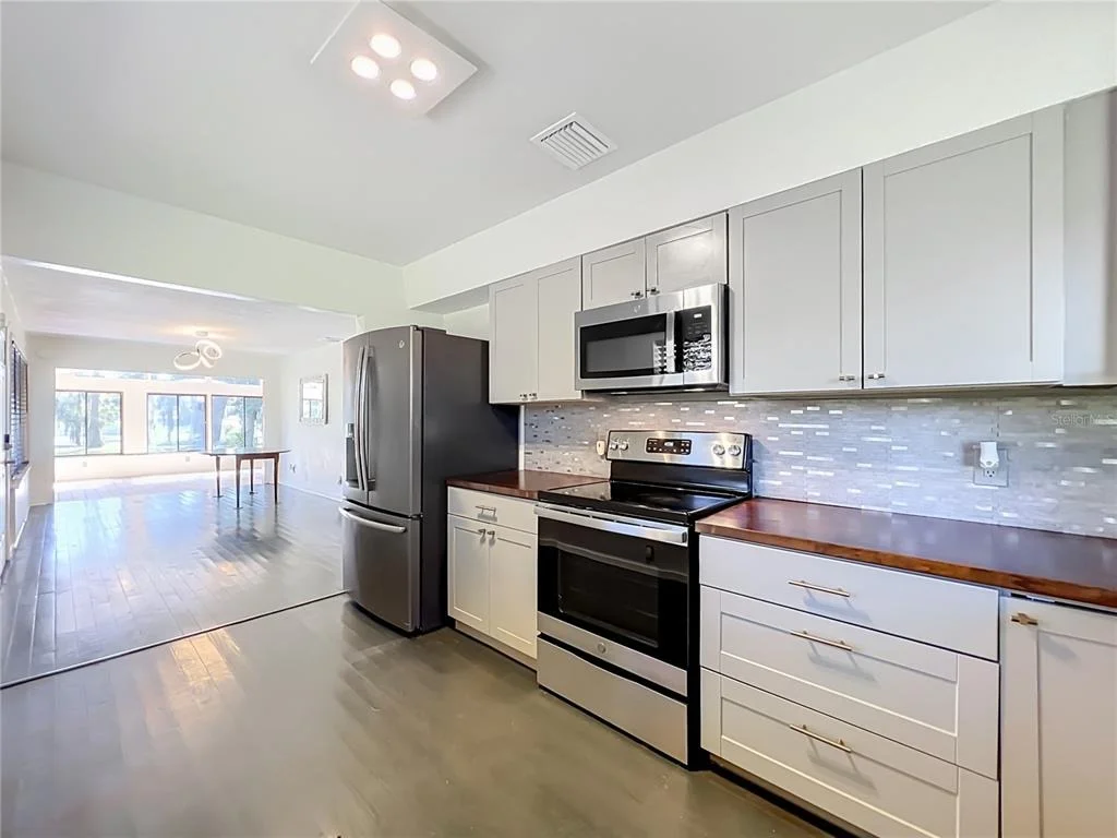 Photo of 5465 LAKE TYNER DRIVE