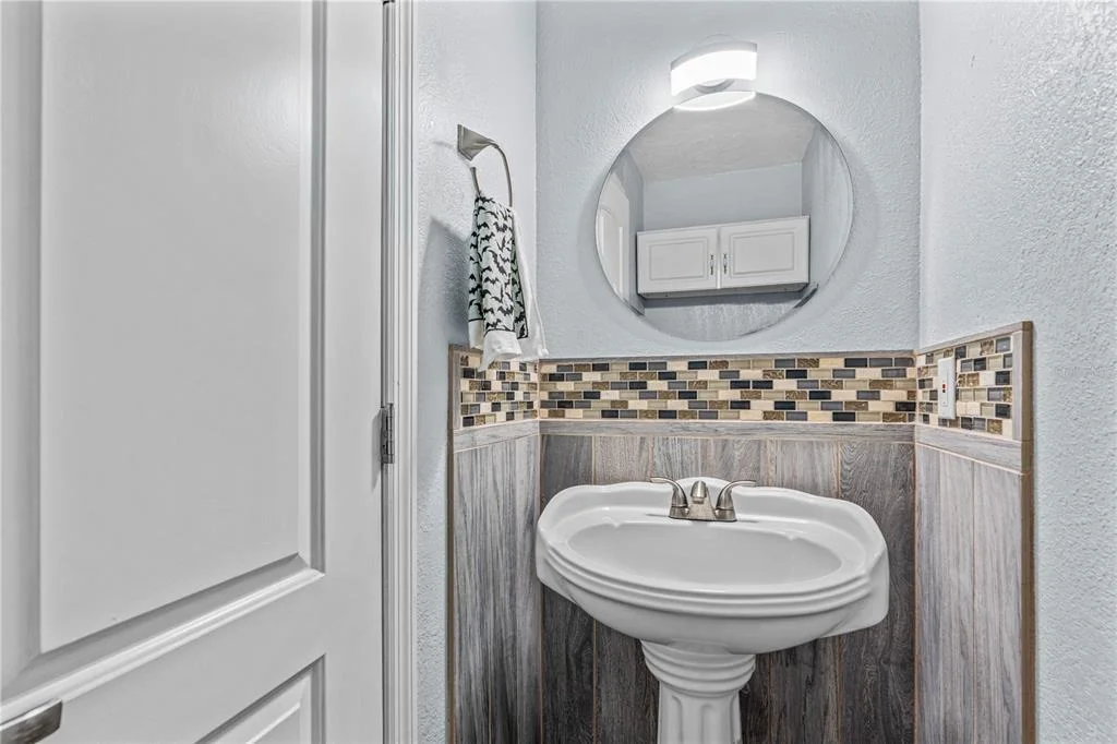 Photo of Unit UT23 at 5500 OCEAN SHORE BOULEVARD