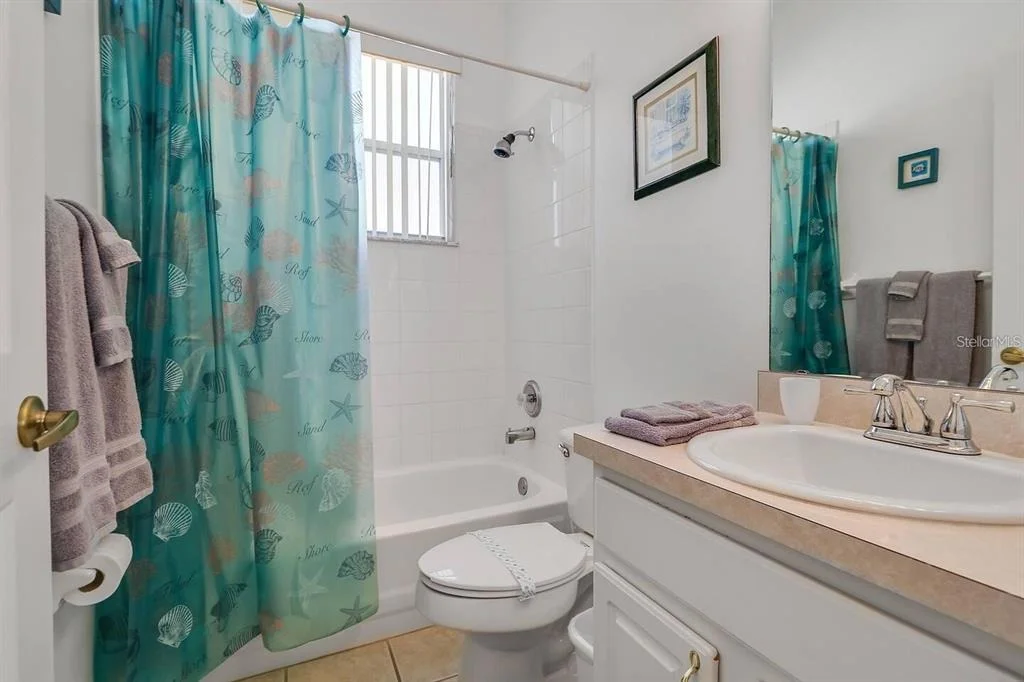 Photo of 344 GROSVENOR LOOP