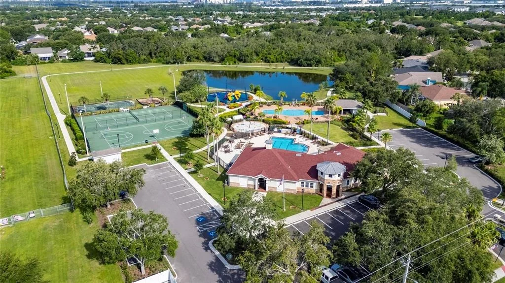 Photo of 7629 DEVONBRIDGE GARDEN WAY