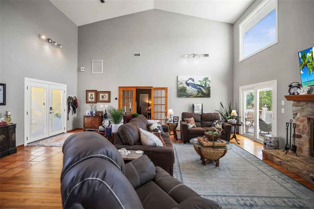 Photo of 4966 ROBIN TRAIL