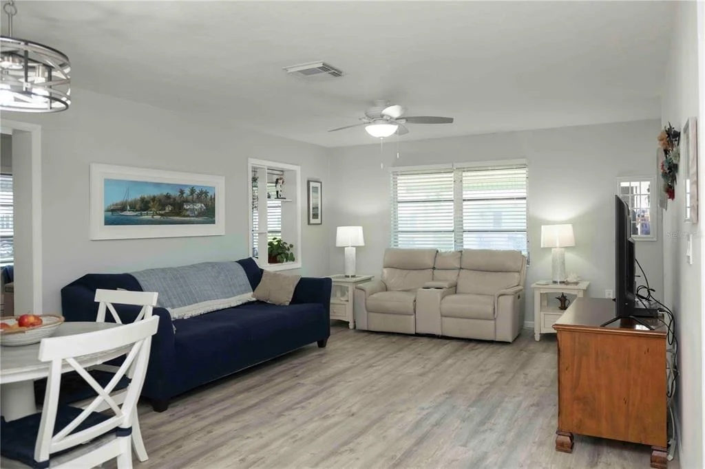 Photo of 6061 CORAL WAY