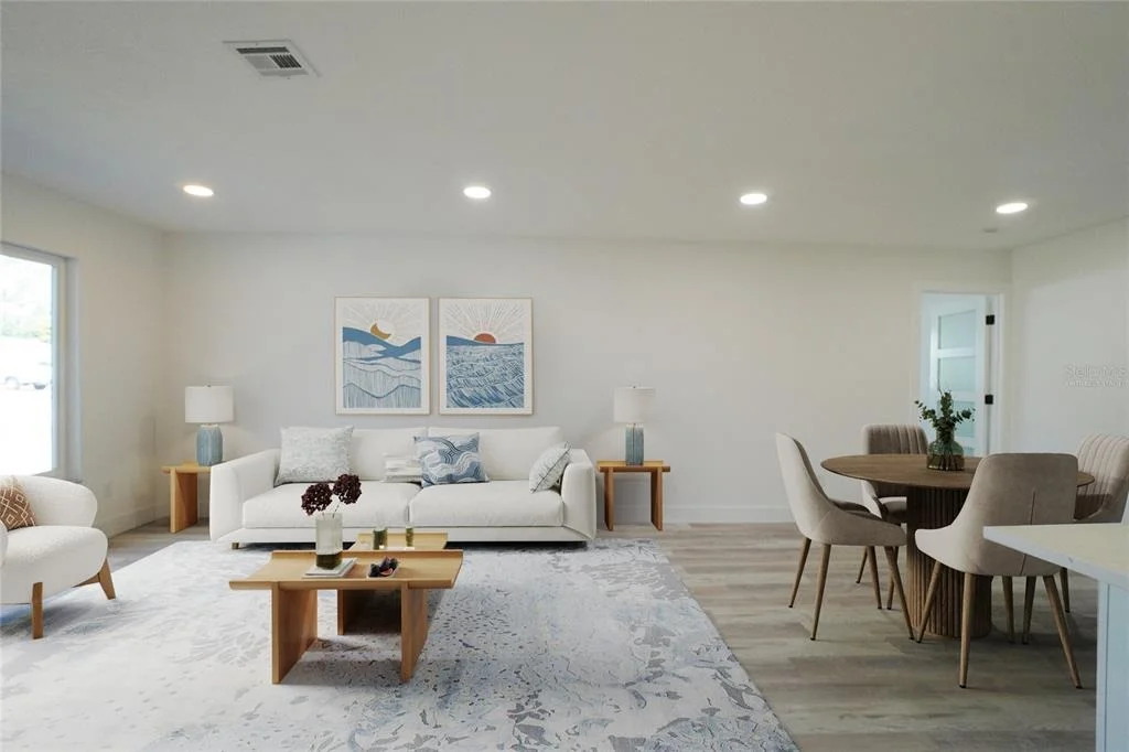 Photo of 1461 ROYAL ROAD