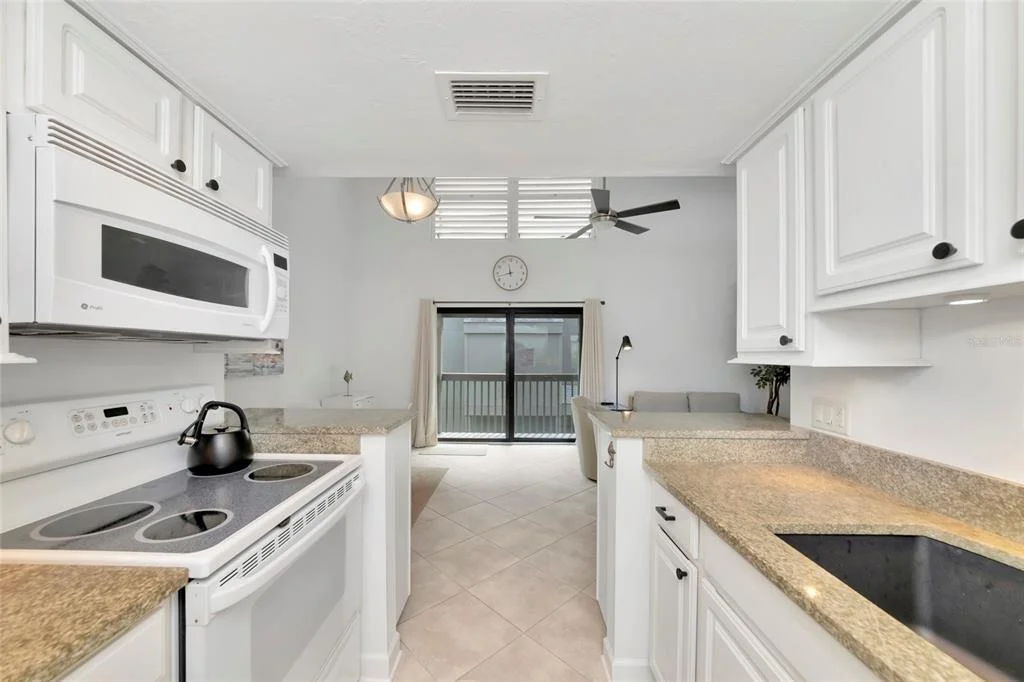 Photo of Unit 717 at 717 PINE RUN DR.
