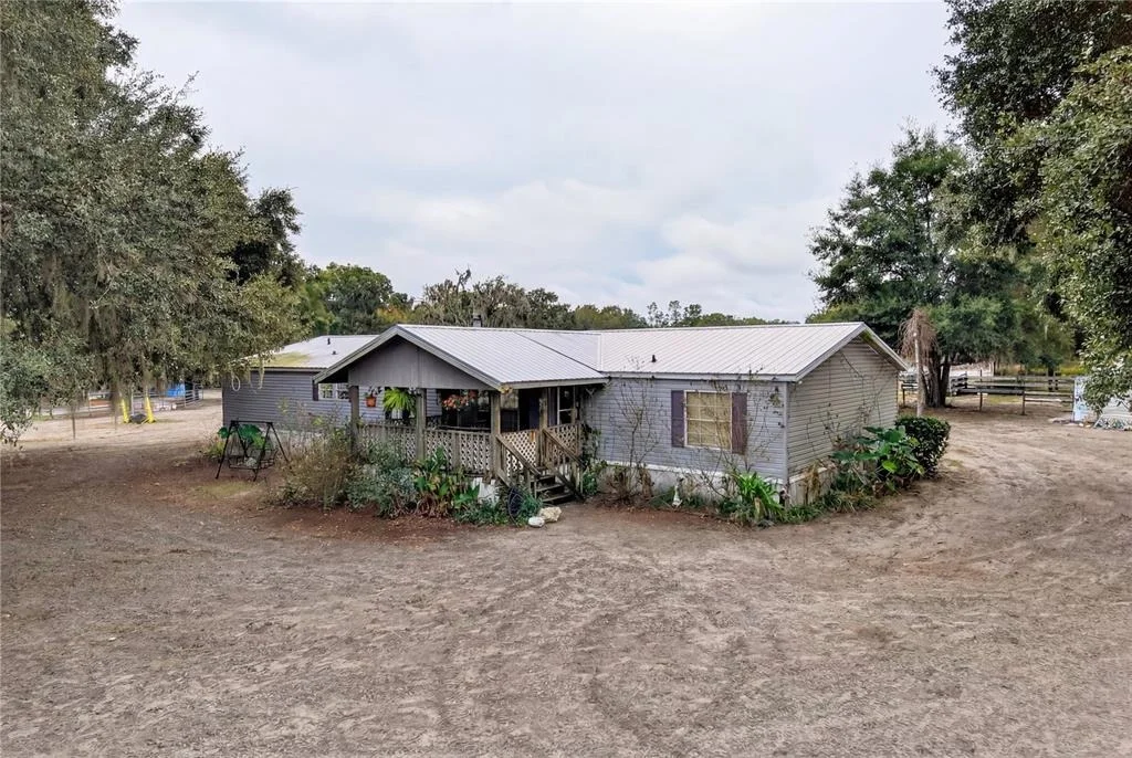 Photo of 650 NE 170TH AVENUE