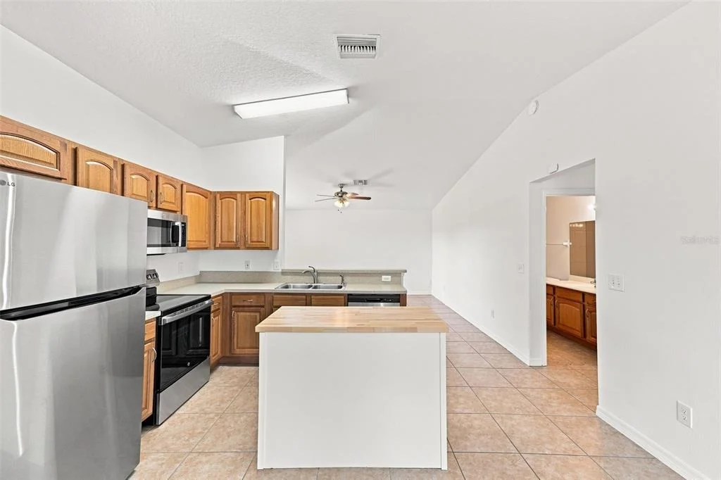 Photo of 37150 HIGHLAND BLUFF CIRCLE