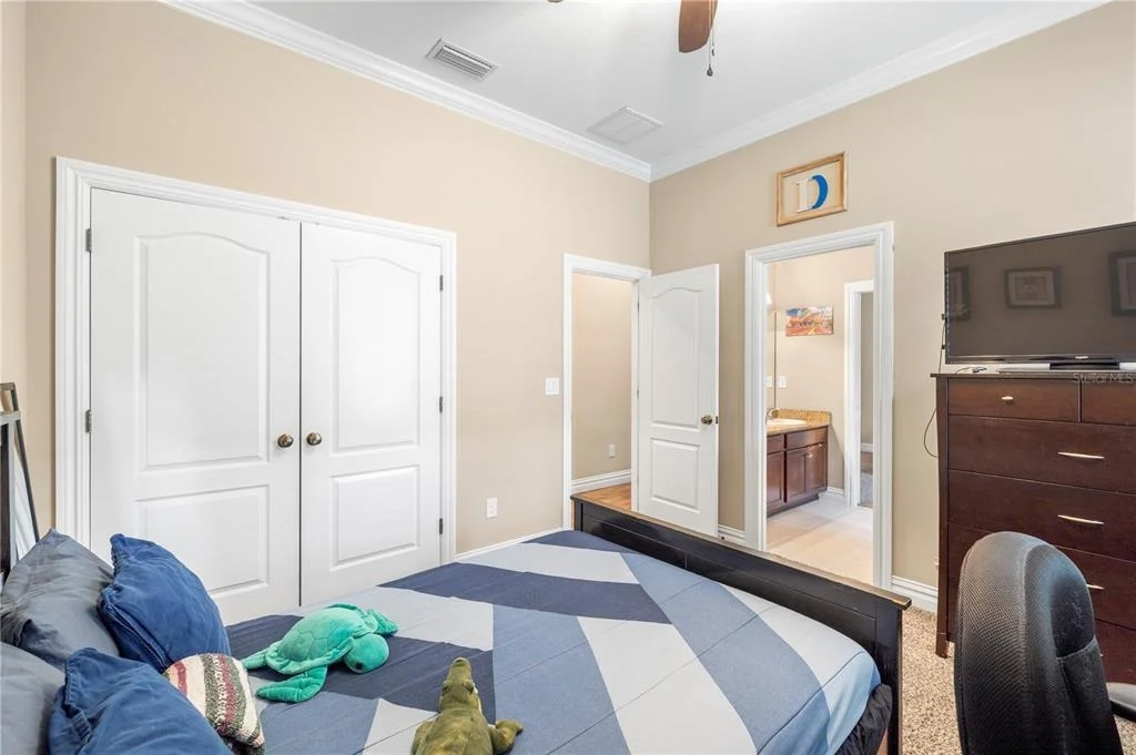 Photo of 16726 COURTYARD LOOP