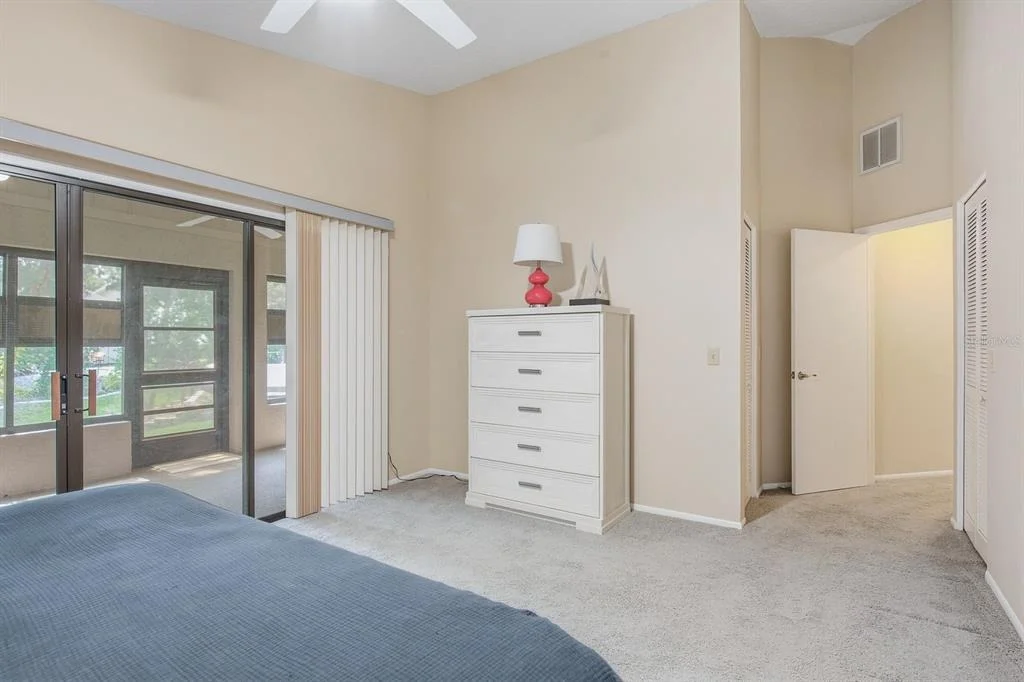 Photo of 6810 PLUMLEAF COURT