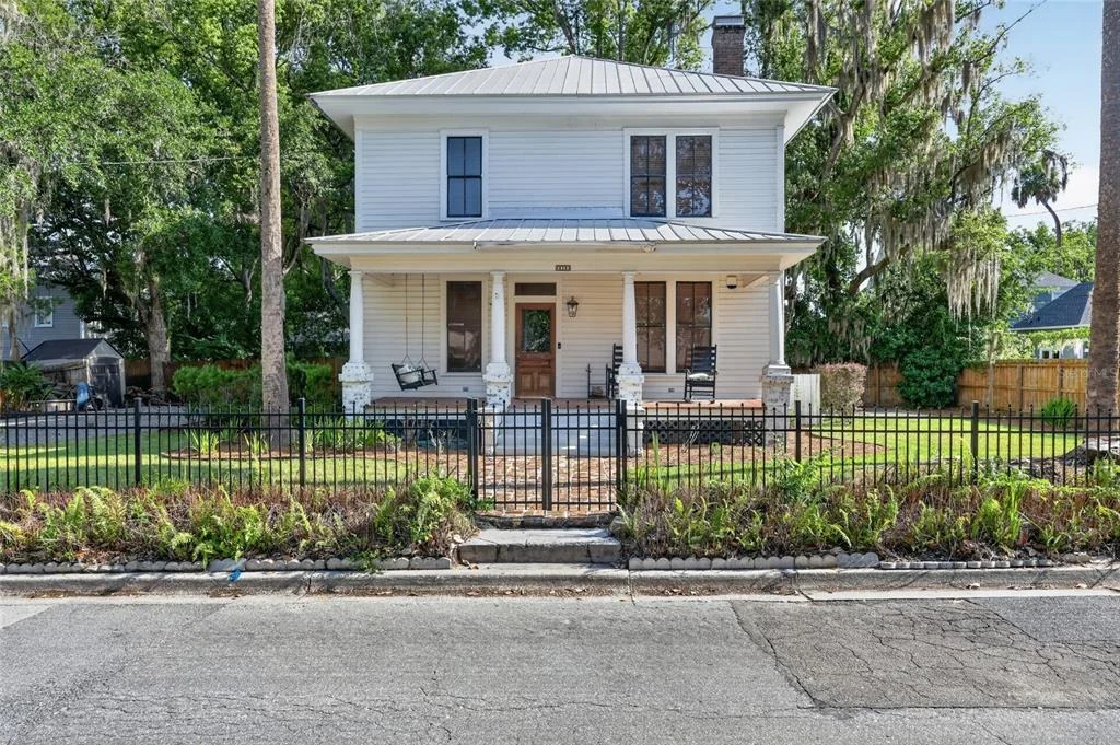 Photo of 819 SE 2ND STREET