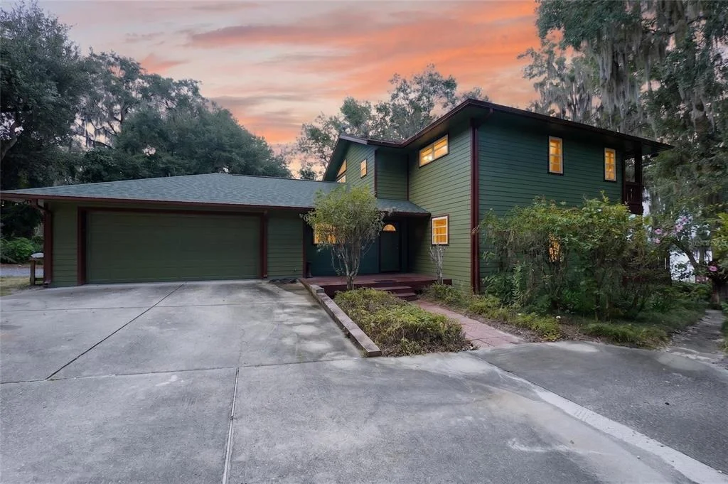 Photo of 243 HERMAN DRIVE
