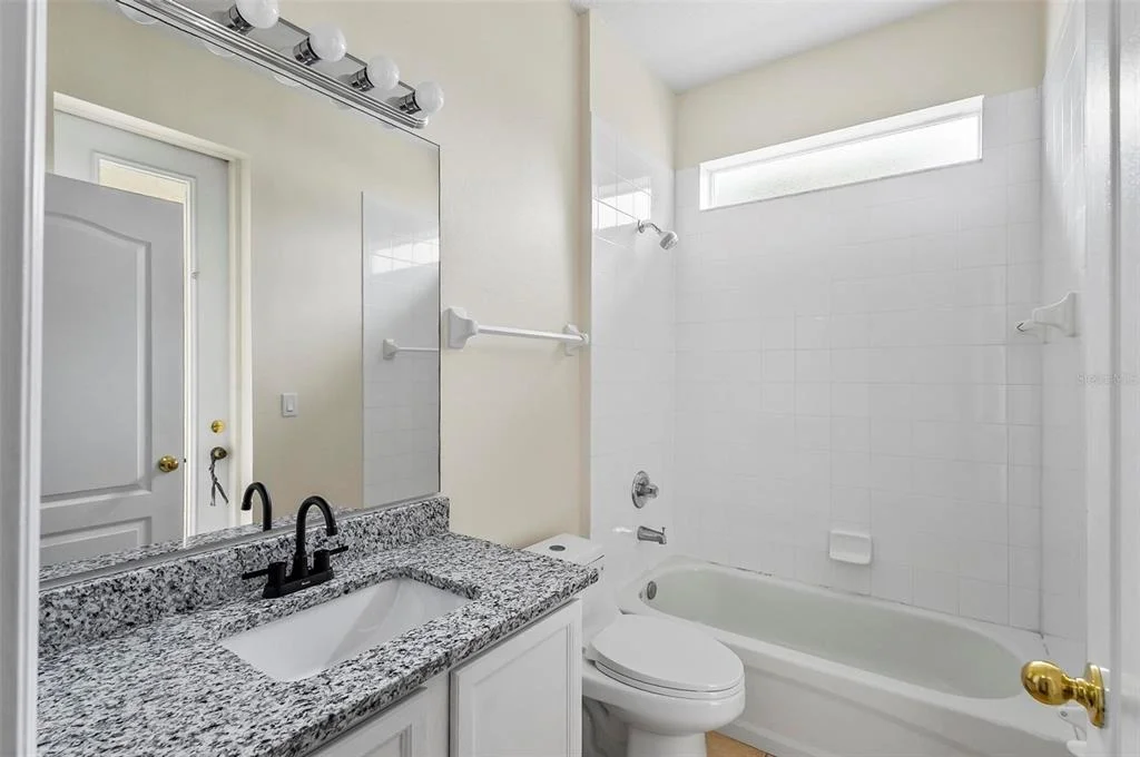Photo of 91 SEA TRAIL