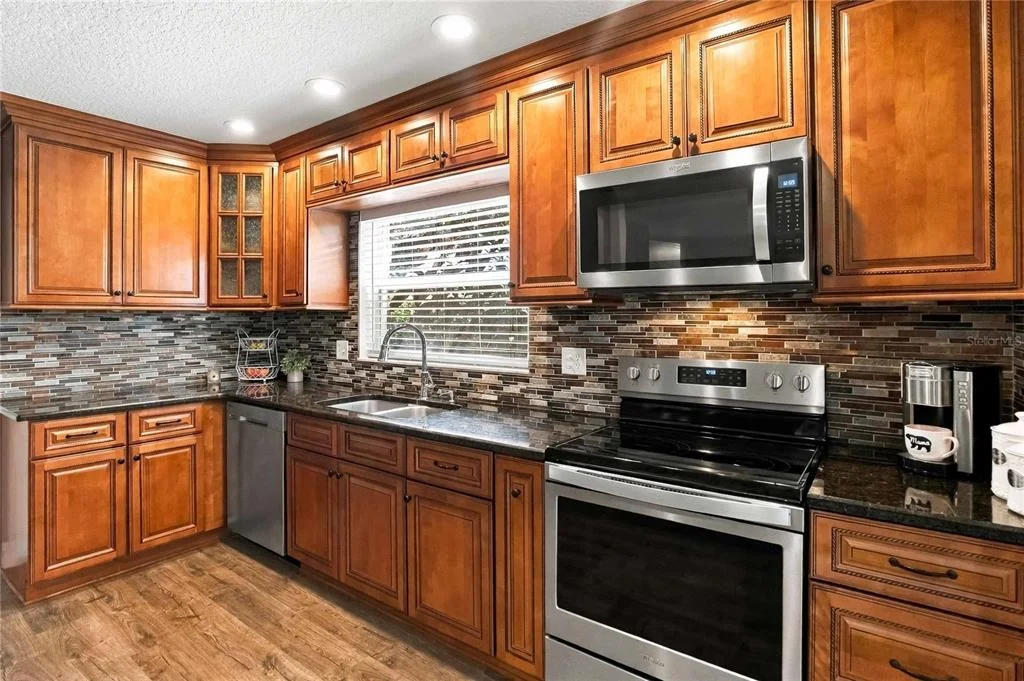 Photo of 1044 FOREST CIRCLE