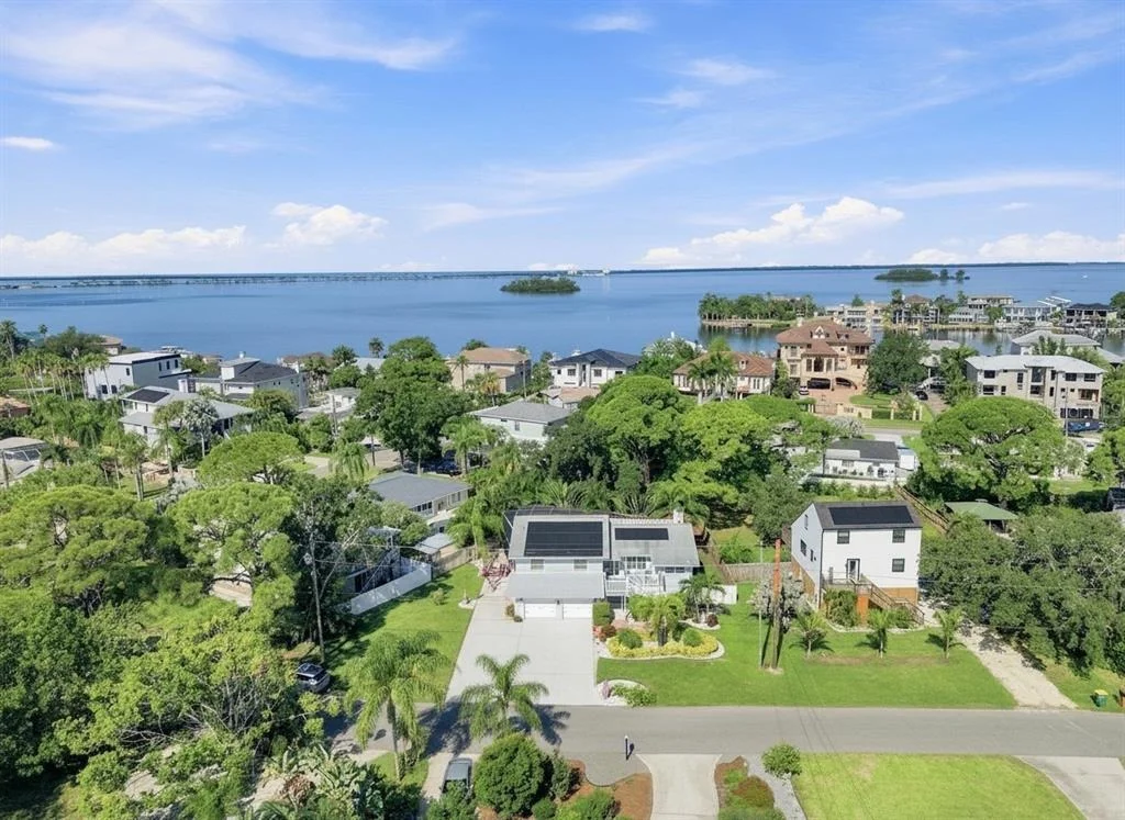 Photo of 201 LAGOON DRIVE
