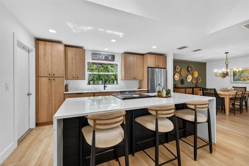 Photo of 8450 FLAGSTONE DRIVE