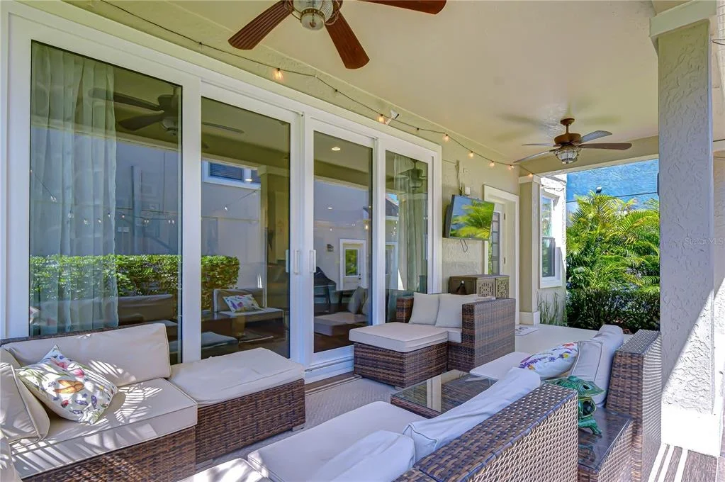 Photo of 6135 CHURCHSIDE DRIVE