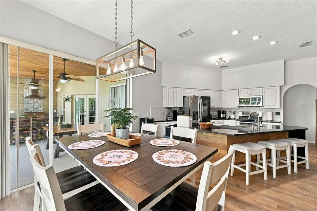 Photo of 8933 THOREAU PLACE