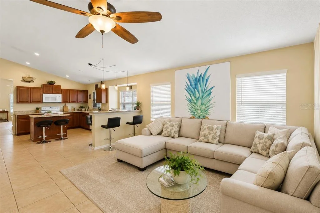 Photo of 726 ROCHESTER LOOP