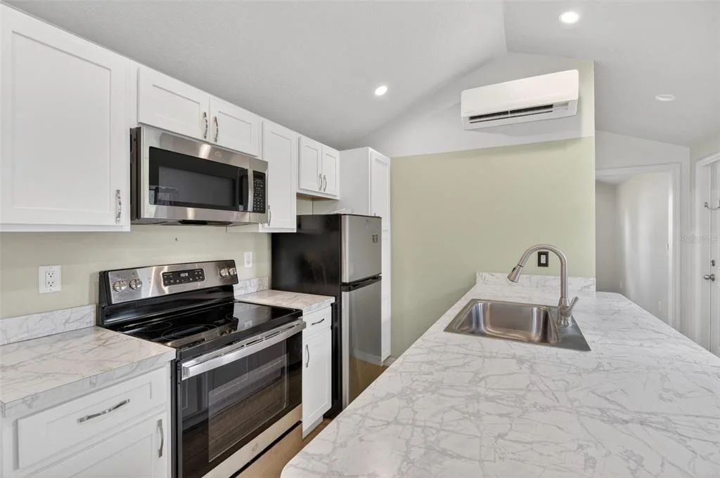 Photo of 226 FLAMINGO DRIVE