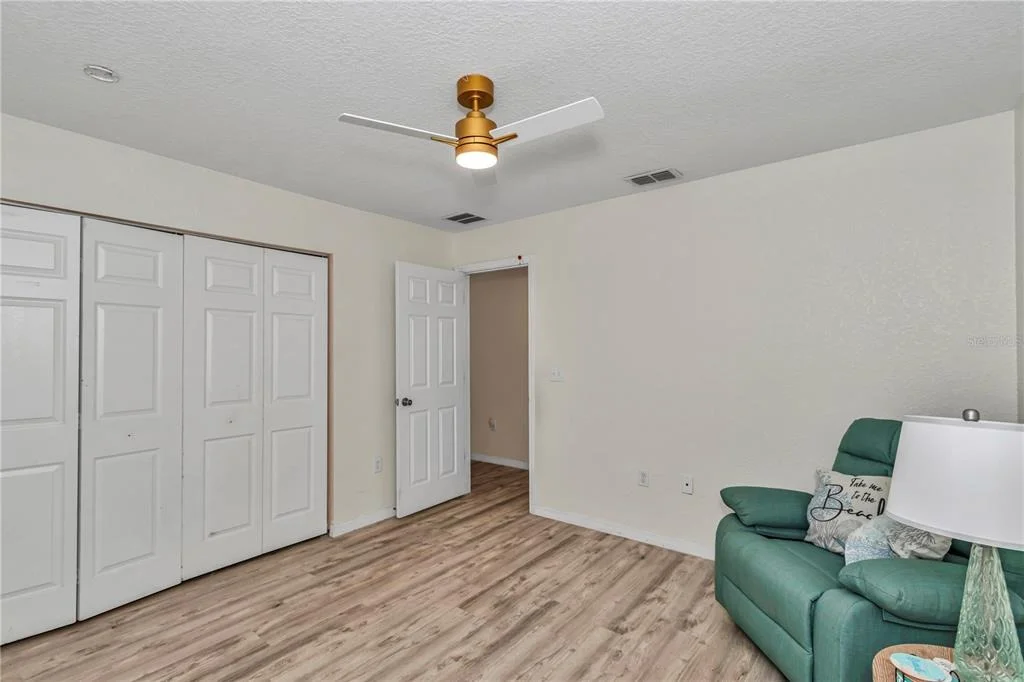 Photo of 12439 NE 48TH CIRCLE