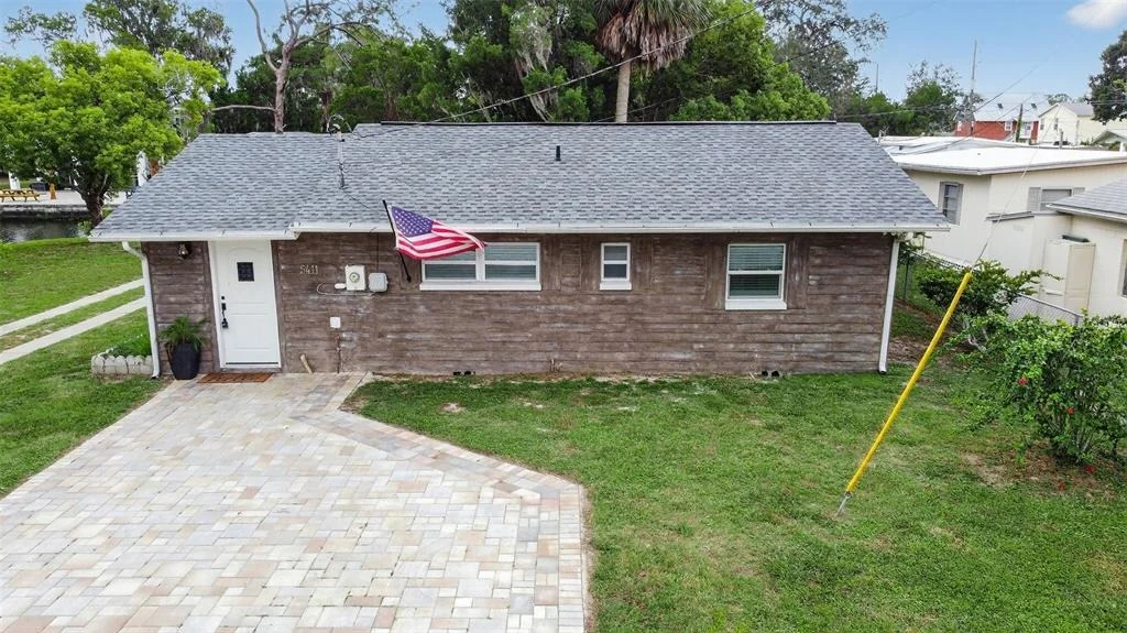 Photo of 5411 TEAL DRIVE