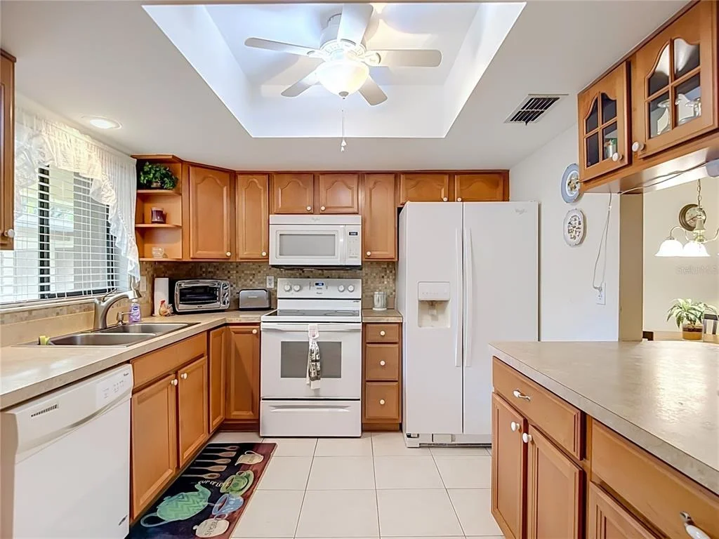 Photo of Unit 35C at 2546 OAKLEAF LANE