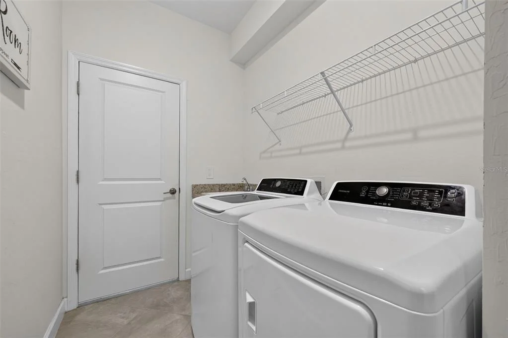 Photo of 4881 SEAFOAM TRAIL