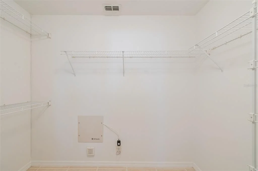 Photo of 1856 ARBOR KNOLL LOOP