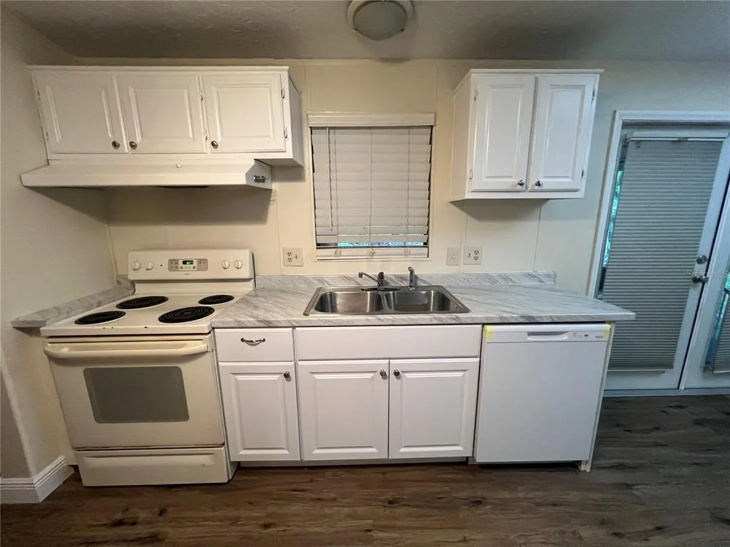 Photo of 2833 SE 18TH TERRACE