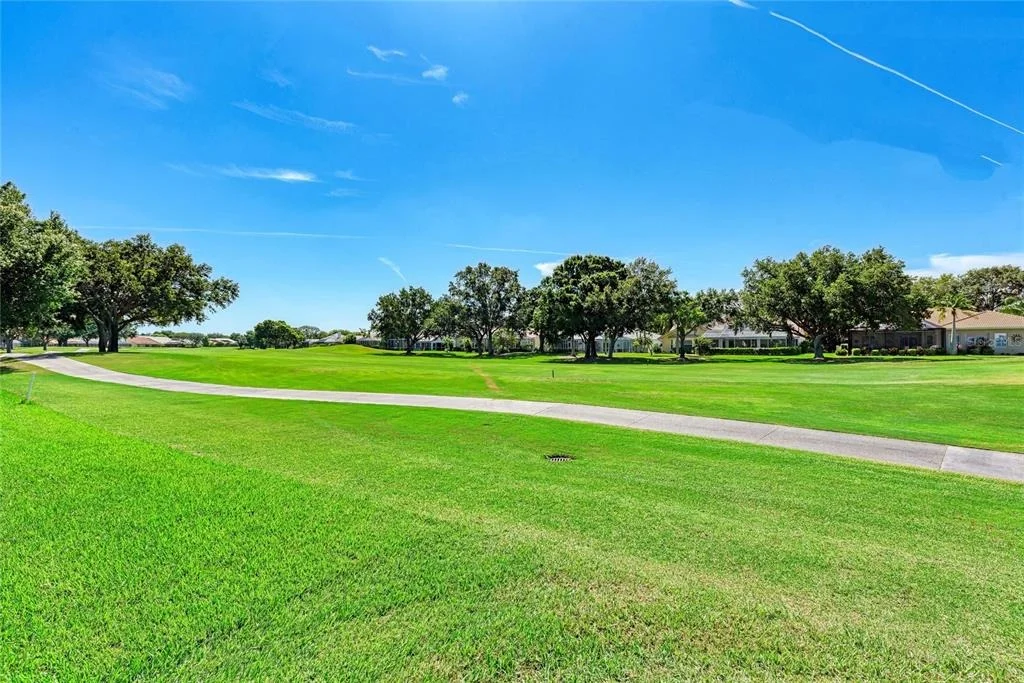 Photo of 6604 STONE RIVER ROAD