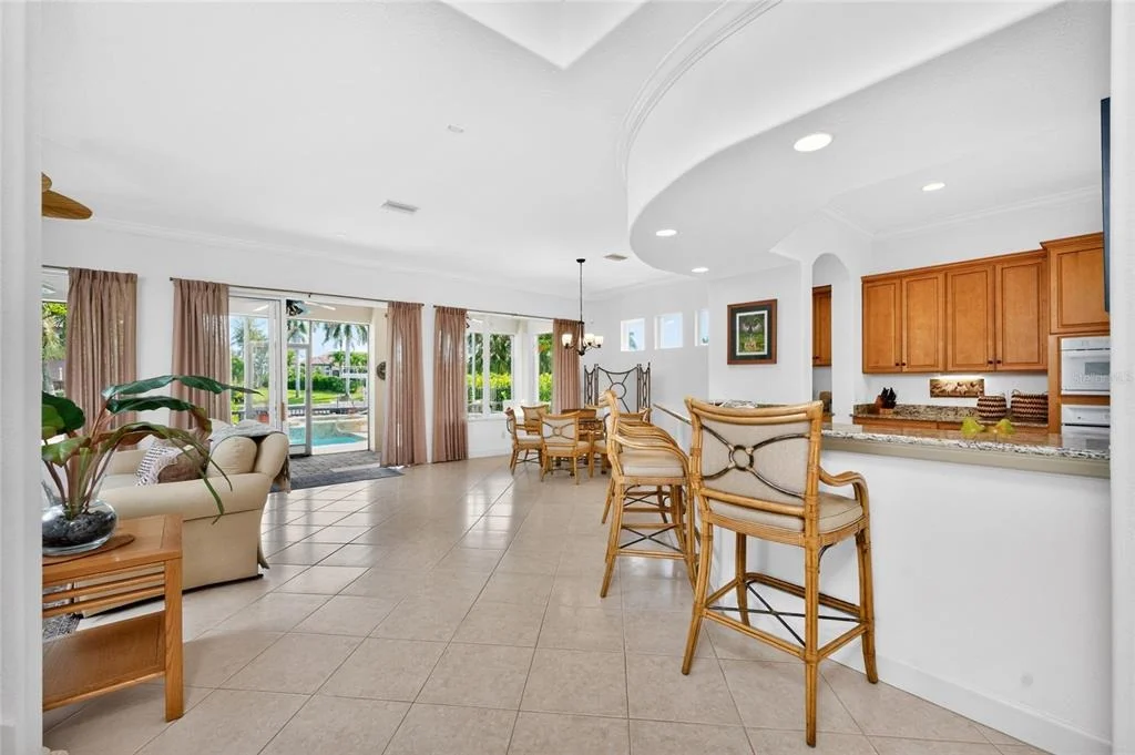 Photo of 3341 SUNSET KEY CIRCLE