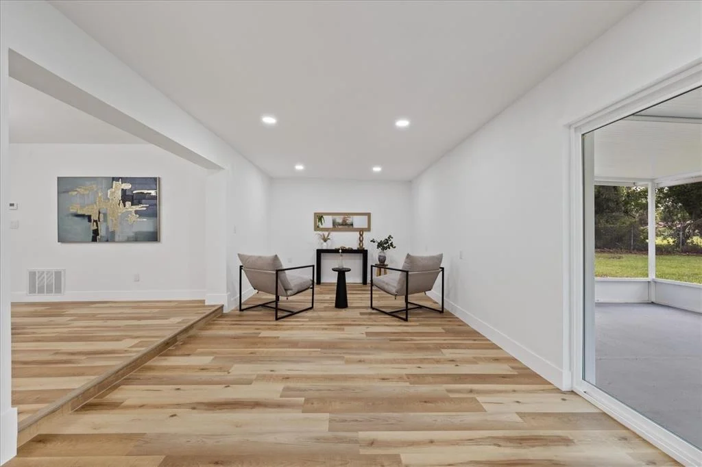 Photo of 2928 FOREST CIRCLE