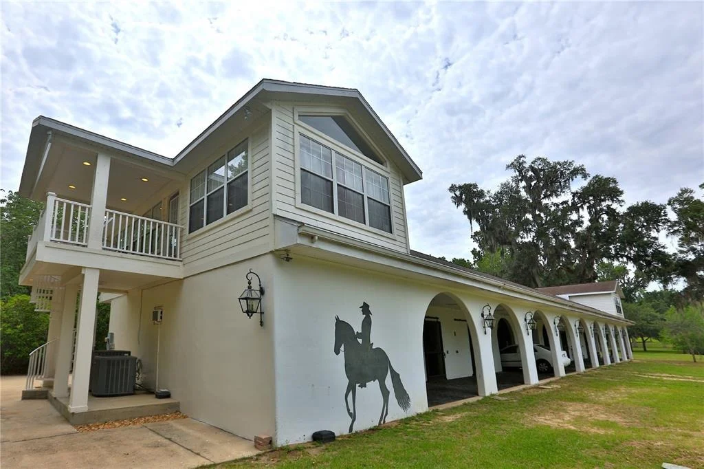 Photo of 500 SE 69TH PLACE